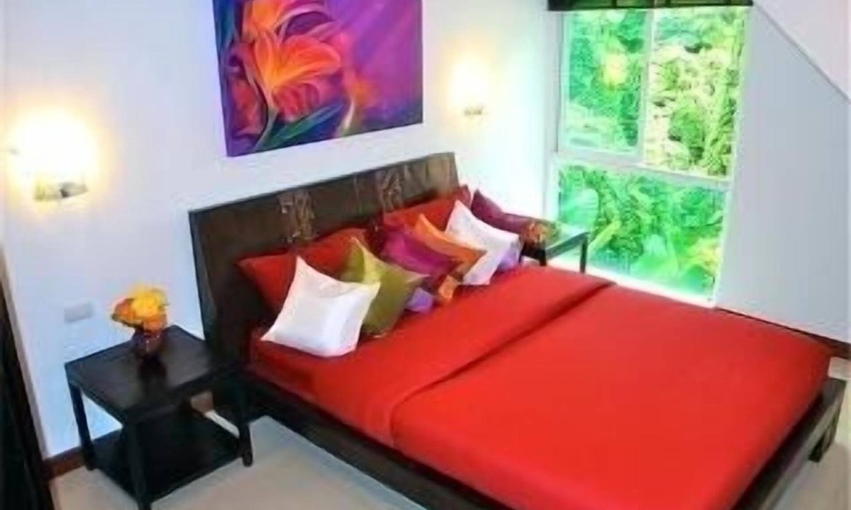 Ban Saiyuan Apartment | Very nice with a beautiful terrace
