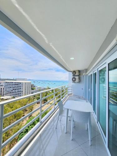 Pattaya Bay Apartment | View Talay6 by Blue Ocean Suite