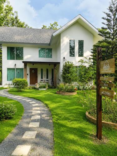 Khanong Phra Villa | Villa at Waterville Khaoyai
