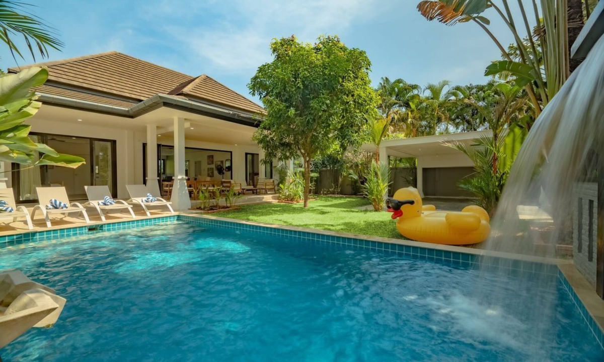 Rawai Villa | Wake Up to Wonder: Luxurious 4-BR Villa & Majestic Views