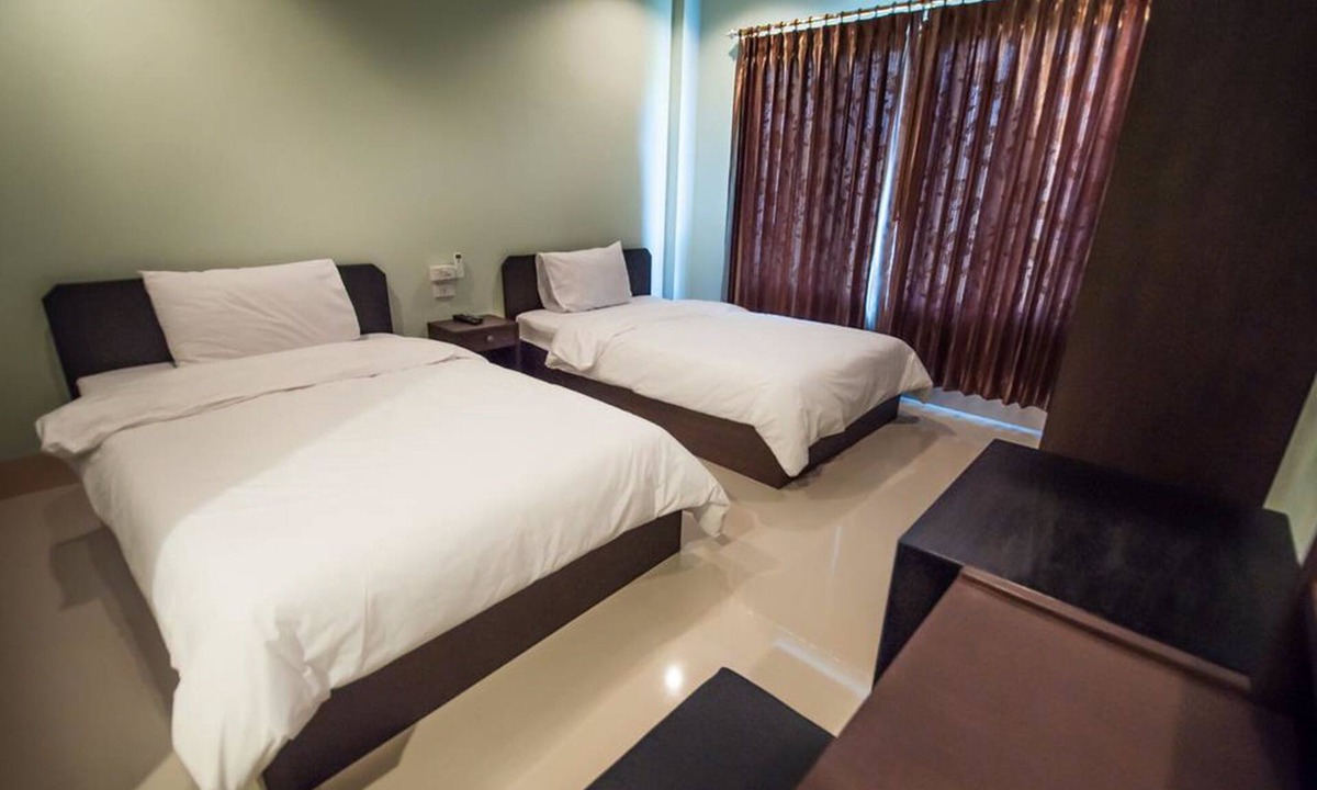 Thoeng Hotel | Wattanawan Hotel