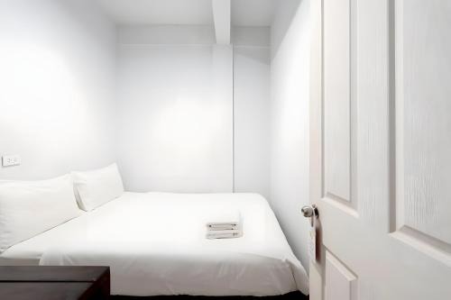 Wat Bowon Niwet Apartment | XX Mitr Inn Khaosan road - มิตร อินน์ ข้าวสาร