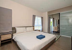 4 BR Saransiri Villa 1#l Pool Gym Garage Netflix