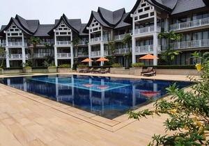 Allamanda 1 Bedroom Apartment with Golf View