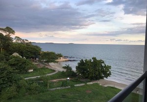 Beachfront Escape Studio E265