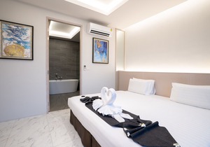 Gold Chariot Pool Villa A1 in Tambon Choeng Thale