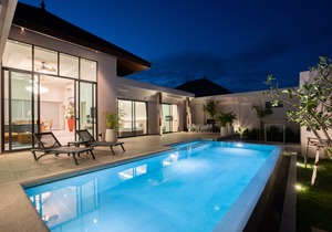 Gold Chariot Pool Villa