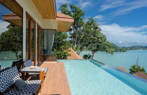 Siray Resort | 215 m² Resort ∙ 3 bedrooms ∙ 127 guests