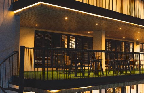 Si Sunthon Hotel | 45 m² Hotel ∙ 127 guests