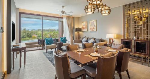 Si Sunthon Apartment | Angsana Laguna Lakeside Suite - Spacious, Elegant and Private