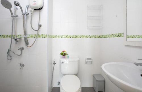 Ban Bo Han Hostel | Backpacker Street Airport Place