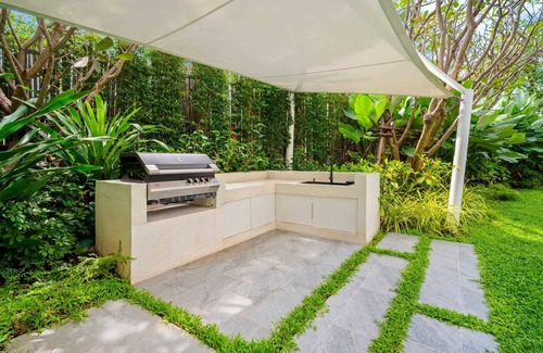 Laguna Condo | Laguna Lakeside Residences 1BR A2 Lake side
