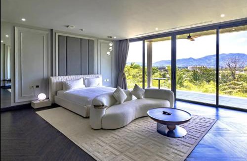 Choeng Thale Villa | Lion Villa Phuket