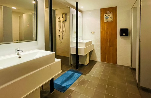 Talat Yai Hostel | Rabbitel Phuket