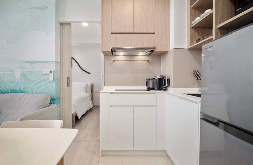 Laguna Condo | Skypark Aurora 2 BR 2Ax1 Golf side