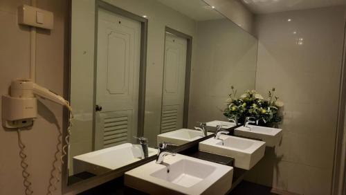 Talat Yai Hostel | Terminal58hostel@town