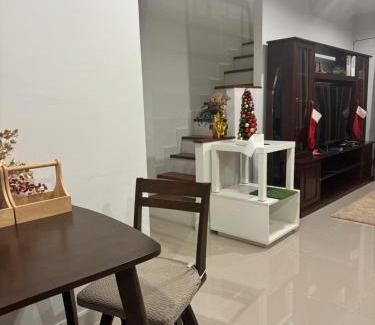 Si Sunthon Villa | Villa Lux Area