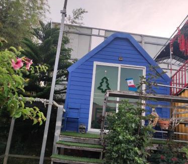 Khao Kho House | บ้านชมพู 2 คน