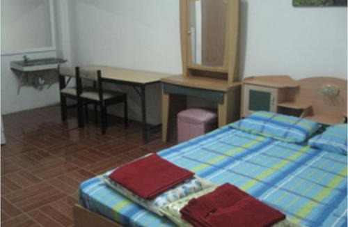 Tha Talat Hotel | บ้านสุขอารี ตรงข้าม โรงเรียนนายร้อยตำรวจ สามพราน นครปฐม