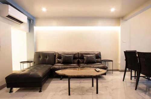 Kram House | บ้านอิ่มสุข