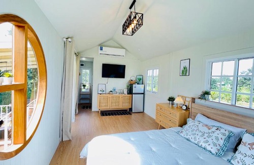 Wang Nam Khiao House | บ้านไร่ฟ้าสวยวังน้ำเขียว Little House