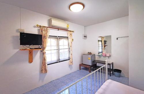 Laem Phak Bia Resort | ริมระเบียงทะเล รีสอร์ท