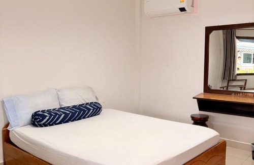 Sattahip Hotel | ฤทัยลอดจ์