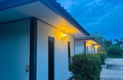 Nong Mamong Resort | สวนไผ่รีสอร์ท