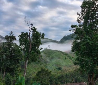 Bo Kluea Cabin | เคียงสะปันโฮม&คาเฟ่