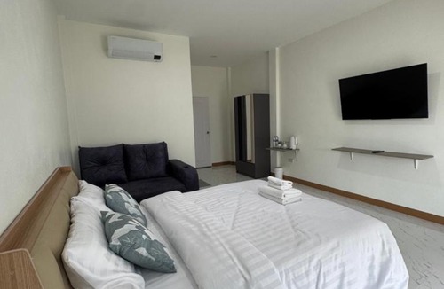 Chaiprakarn Hotel | เรยาห้องพักรายวันLaya Daily room