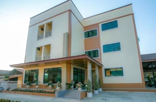 Nai Wiang Hotel | โรงแรมพรมสวานา Promsawana hotel