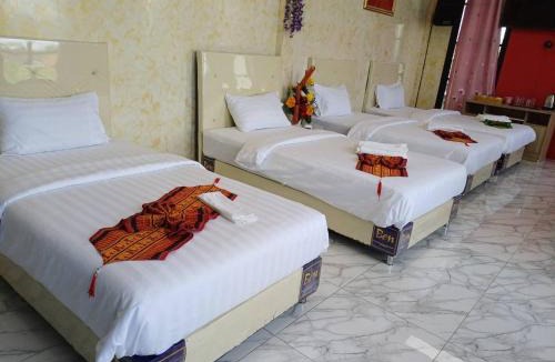 Tha Khun Ram Hotel | ไวท์เฮาส์กำแพงเพชร