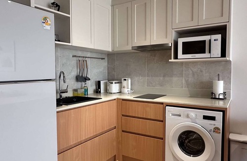 Bang Tao Apartment | 1 bdr Mountain View Apartment 50 m from Beach