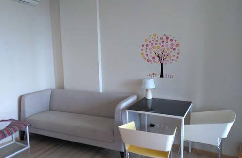 Phuket Condo | 1 Bedroom for rental in Downtown Phuket City.