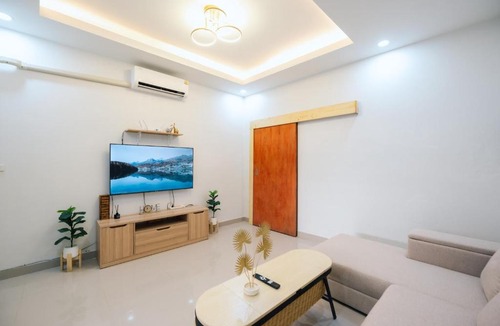 Hat Yai Villa | 11 House-9 mins to LeeGarden,2 Mins to BigC & 7-Eleven,parking available