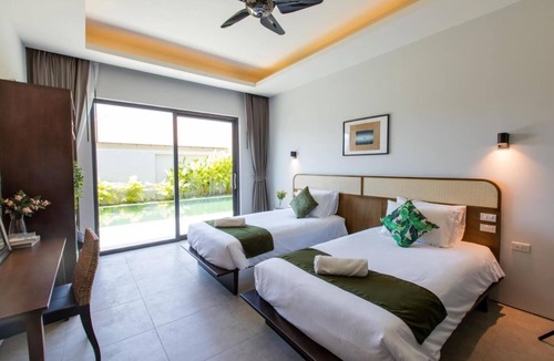 Bang Tao Hotel | 14-min walk from Bang Tao Beach, Family rooms-Pool Villas, free private parking.