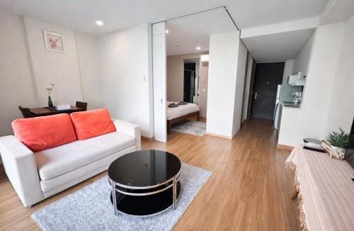 Nimman Apartment | 1Bedroom+Sofa bed, Luxury Condo@Nimmana