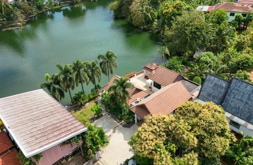 Cherngtalay Villa | 2,5BR Tropical Lakeview Villa I Bangtao Beach