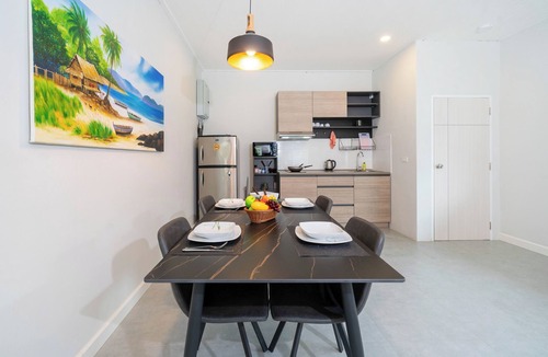 Rawai Villa | 2 bed rooms luxury villa , huge pool .n4 minutes from Nai Harn beach,