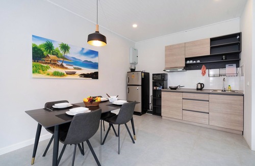 Rawai Villa | 2 bed rooms luxury villa , huge pool .n4 minutes from Nai Harn beach,