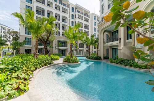 Cherngtalay Apartment | 2-bedroom apartment in tranquil Tambon Choeng Thale with AC and fitness room