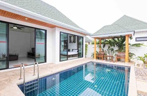 Rawai House | 2 Bedroom Pool Villa by SangaVillas (A)