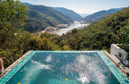 Luang Prabang Boat Rental | 2 days and 1 night Mekong cruise from Thailand to Laos # Luang prabang