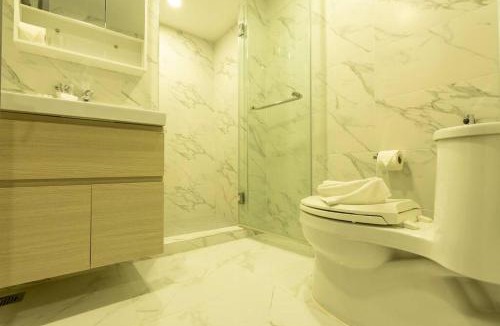 Nai Harn Apartment | 2BR Nai Harn Beach is 500 metres away C133