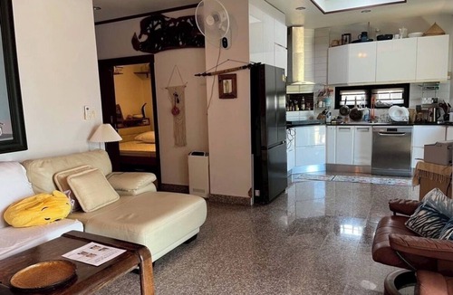 Talingchan Villa | 3-bedroom villa in peaceful Taling Chan with cool AC