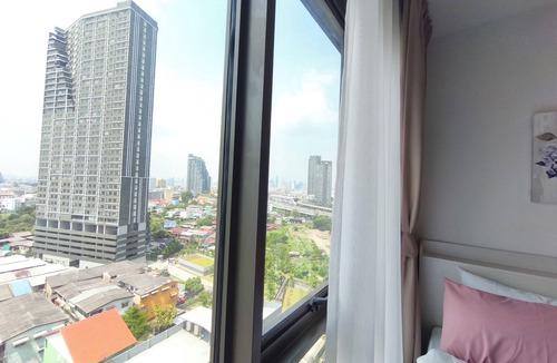Bangkok Yai Condo | 3 min walk BTS Fantastic 1BR Fast Wifi