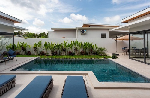 Plai Laem Villa | 3BR Pool Villa withBBQ Near Beaches V279