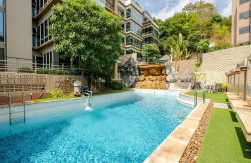 Karon Apartment | 4.13 Karon View 2 Bed 5 Minutes walk Karon Beach
