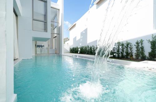 Si Sunthon Villa | 4BR Private Pool Villa near Laguna & Beach - Lux Pride 2 by Warm Plus