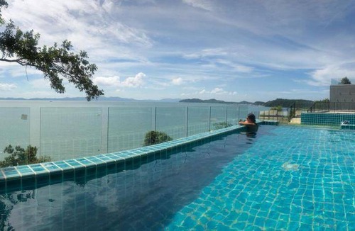 Pa Klok Resort | 60 m² Resort ∙ 2 bedrooms ∙ 4 guests